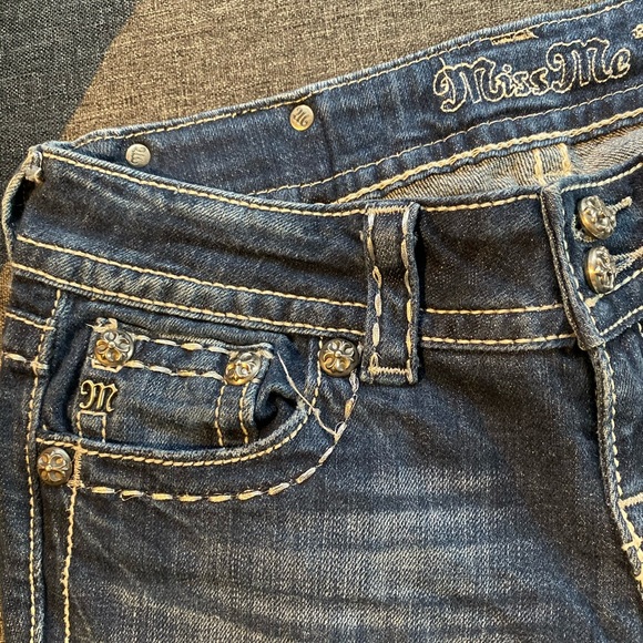 Miss Me Skinny Jeans Size 27 - Picture 3 of 8